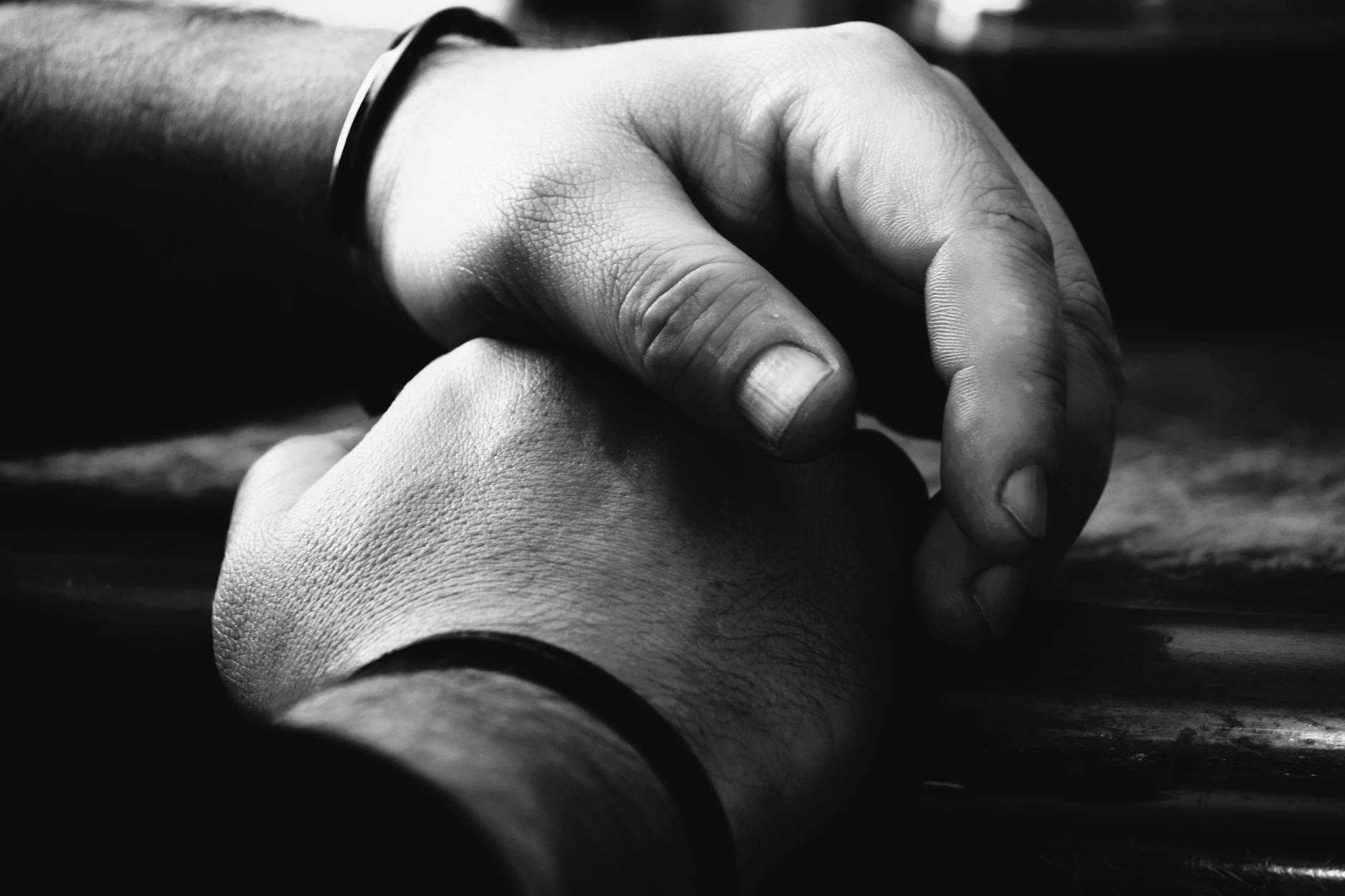 Plakat informujący o wydarzeniach kulturalnych w Białymstoku, z elementami jazzu i teatru