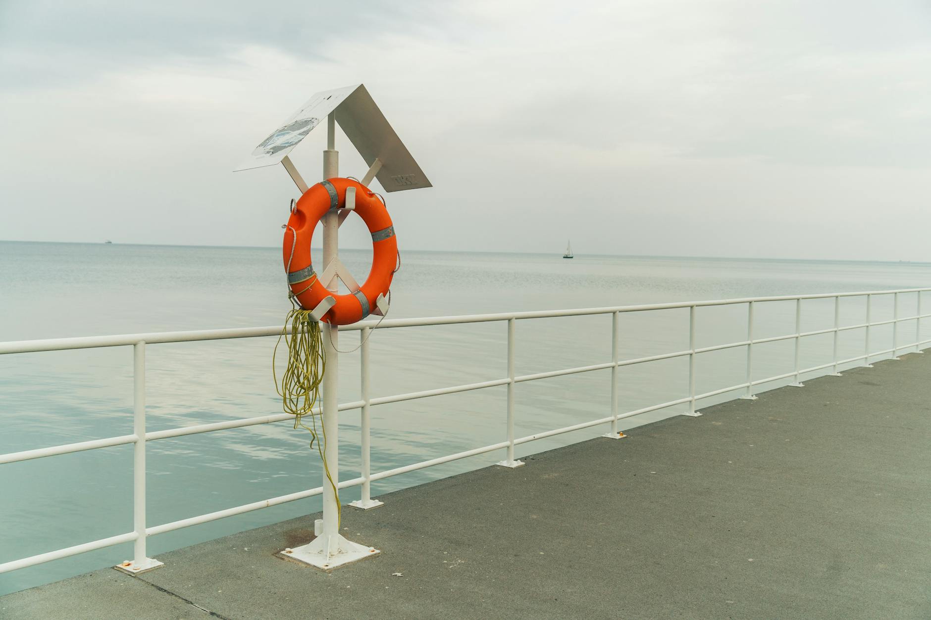 Piłkarze Jagiellonii Białystok w akcji podczas meczu z Arką Gdynia.